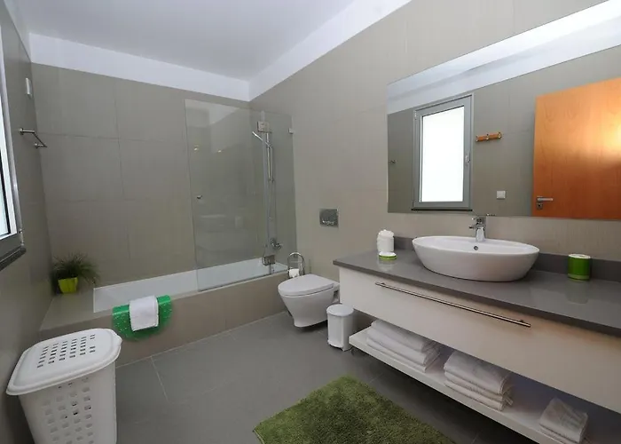 Blue Arco da Calheta (Madeira)