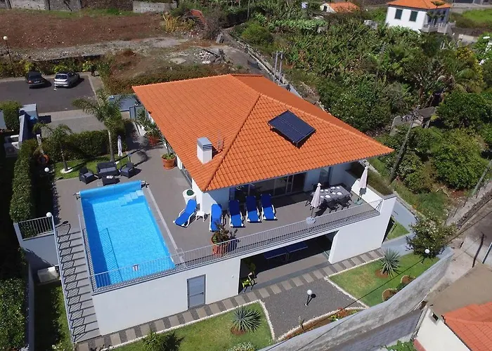 Blue Villa *