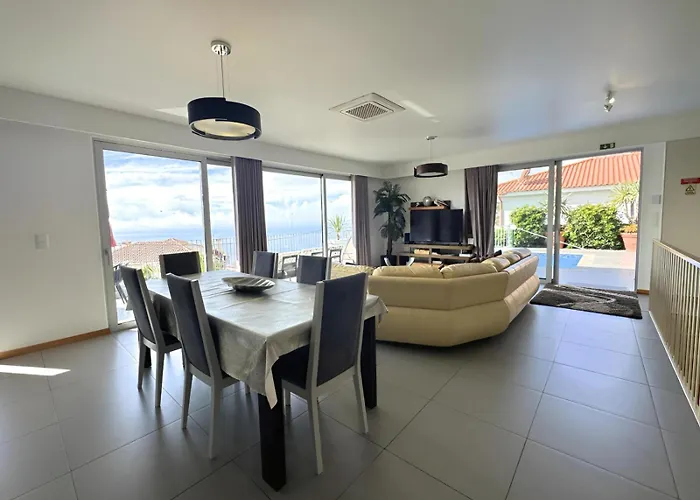 Blue Villa Arco da Calheta (Madeira)